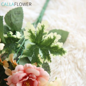 DY1-421 ดอกไม้ประดิษฐ์ดอกเคมีเลียสำหรับชุดปาร์ตี้จอแสดงผลแถบคาดศีรษะตกแต่ง