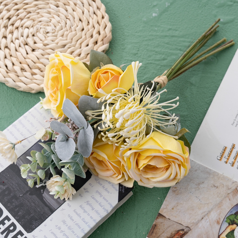 DY1-6570 Bouquet di fiori artificiali Rose Vendita calda Decorazione di matrimoniu di giardinu