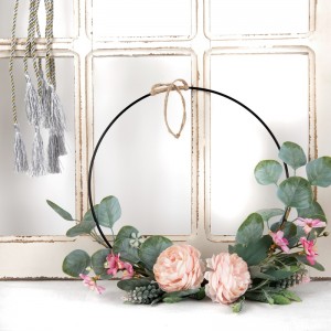 CF01011 Corona de flores artificiales Té Rosa Eucalipto Venta caliente Decoración de boda