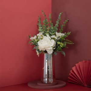 CF01038 مصنوعی پھولوں کا گلدستہ چائے گلاب کرسنتھیمم نئے ڈیزائن کی شادی کا سامان