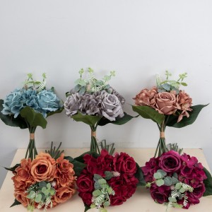 ЦЛ04515 Вештачки цветни букет ружа Декорација за забаву високог квалитета
