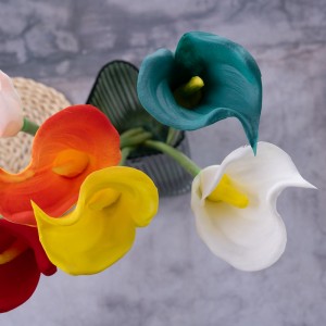 MW08513 Artificial Flower Calla lily Hot Selling Christmas Picks