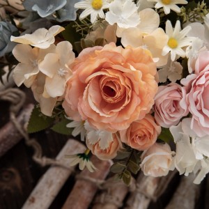 MW55723 Buket umjetnog cvijeća ruža Jeftini pribor za vjenčanje