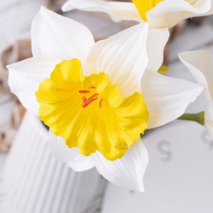 MW68501 Künstlicher Blumenstrauß Narzisse Großhandel Hochzeit Mittelstücke