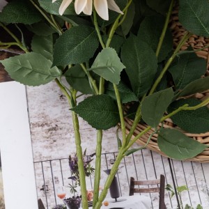 DY1-3210C Штучна квітка жоржини Гарячі продажі декоративних квітів і рослин