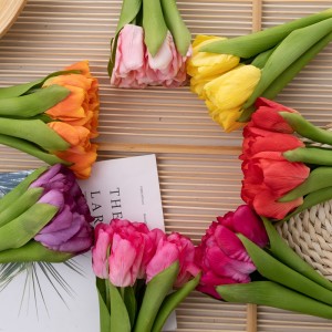 MW59618 ភួងផ្កាសិប្បនិម្មិត Tulip លក់ផ្កាតុបតែង