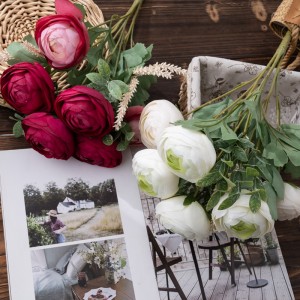 DY1-4581 Ramo de flores artificiales Ranunculus Decoración de bodas de xardín popular