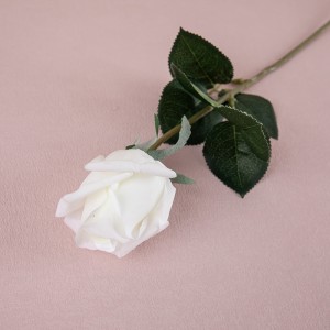 MW60002 Вештачко свилено цвеќе од роза со вистински допир достапно на залиха за свадбена декорација на домашна забава за Денот на вљубените