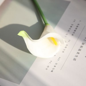 MW08083 Fiore Decorativo Artificiale PU Touch Calla Lily Per Casa / Matrimoniu / Decorazione di Festa