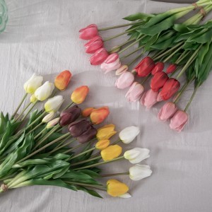 MW18508 Tufe me tulipan artificial me pesë koka, gjatësi e vërtetë me prekje 45 cm Lule dekorative me shitje të nxehtë