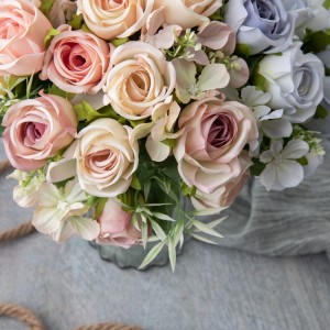 МВ66829 Букет од вештачког цвећа ружа хортензија Вруће продаје декоративни цветни свечани украси