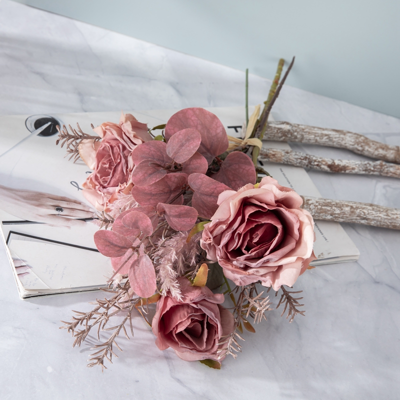 CF01232 नया आगमन लक्जरी कृत्रिम गहरा गुलाबी सूखा जला गुलाब दुल्हन गुलदस्ता शादी घर कार्यक्रम पार्टी सजावट के लिए विंटेज गुलदस्ता