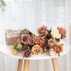 DY1-3320A Bouquet di seta economico con rose artificiali finte spray due fiori e un bocciolo per matrimoni