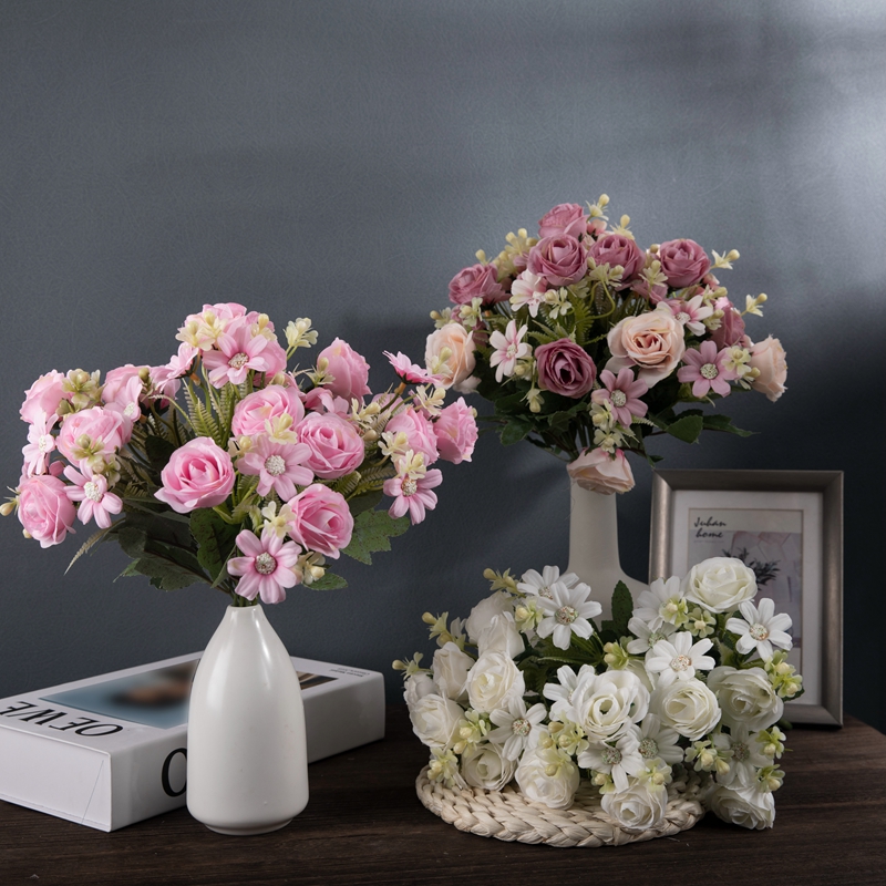 MW81110 Ramo de rosas artificiales de cinco cabezas, centros de mesa populares para bodas, flores y plantas decorativas