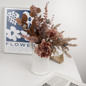 CF01025 Buqetë me lule artificiale Hydrangea Eukalipt Lulëkuqe me cilësi të lartë Dhuratë për ditën e Shën Valentinit