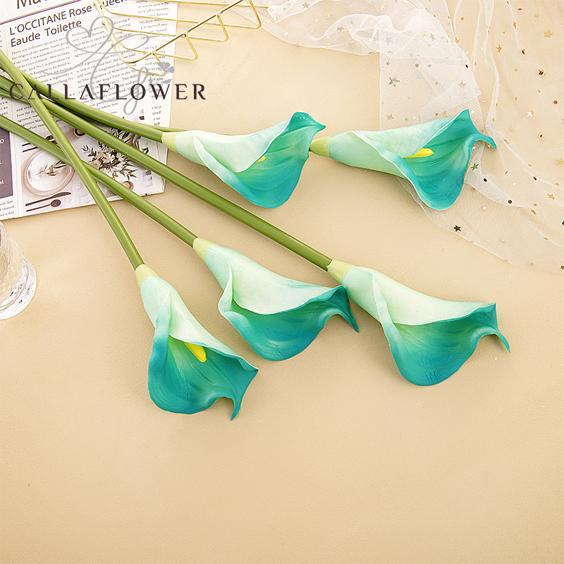 MW01505 Մեծածախ շքեղ ժամանակակից արհեստական ​​ծաղիկ PU Mini Calla Lily for Arrangement Festival Wedding Party Տան ձևավորում