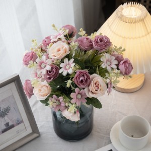MW81110 Buchet de trandafiri artificiali cu cinci capete Centre de nuntă populare Flori și plante decorative