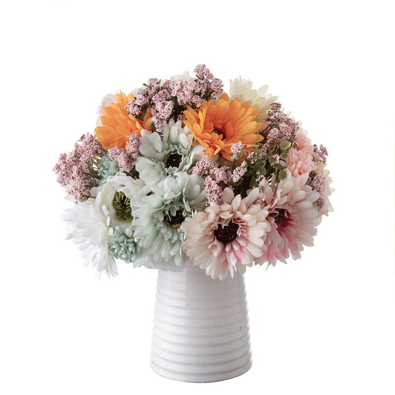 MW83115 Hot Selling Artificial Flower Bouquet Fabric Ranunculus Gerbera for Garden Wedding Decoration