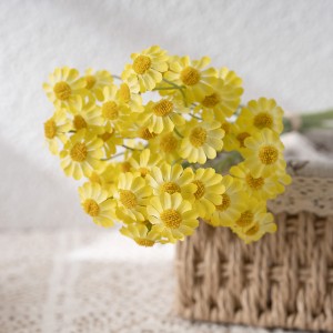 MW66002 សូត្រសិប្បនិម្មិតដ៏ស្រស់ស្អាត Daisy Chamomile Chrysanthemum Bundle Arrangement Handmade for Party Living Room Decoration