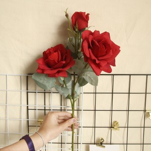 MW64233 Jakość wyprodukowana w Chinach Kompozycje z długimi łodygami Piankowa róża Sztuczny kwiat Dekoracja domu
