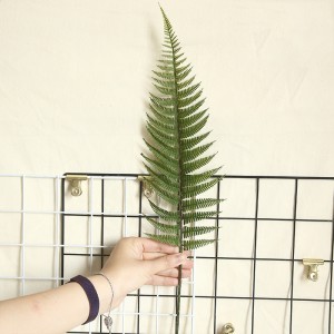 MW45555 Real Touch verde Scutellaria artificială frunze de palmier plantă artificială pentru decorarea interioară