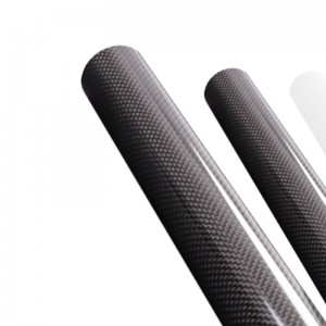 탄소섬유 직사각형 튜브 50×20 mm 두께 3 mm – 산업 및 일반 응용 분야에 완벽한 제품