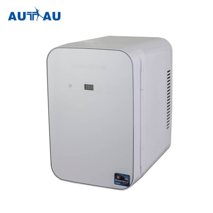 Chinese wholesale Hotel Mini Bar Refrigerator -
 Mini Semiconductor Cosmetic Cooler Box AQ-8L-B – Autrau