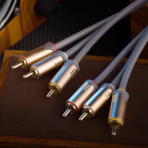 3РЦА мушки на 3РЦА мушки аудио видео АВ композитни кабл
