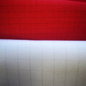 T / C 65/35 Antystatyczna tkanina na odzież roboczą