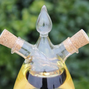 Creative Double Layer Glass Spice Bottle Leak-proof Oil Vinegar Sauce Storage Bottles Jar Seasoning Sealed Caster Dispenser