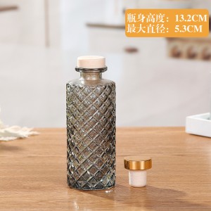 Factory Embossed Round Diffuser Essential Oil Glass Bottle with Cork Cap / Ball Cap