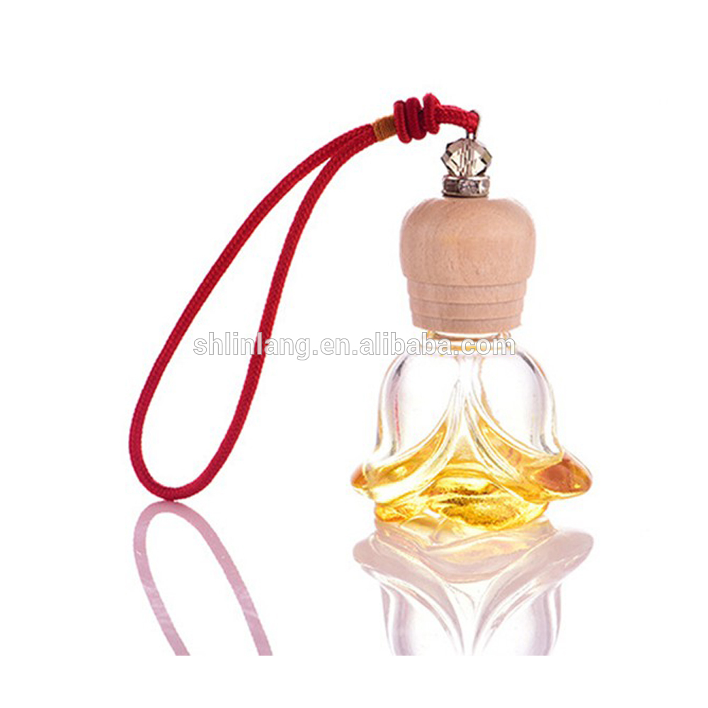 shanghai linlang wholesale Turkey wooden cap car perfume hanging car air freshener bottle