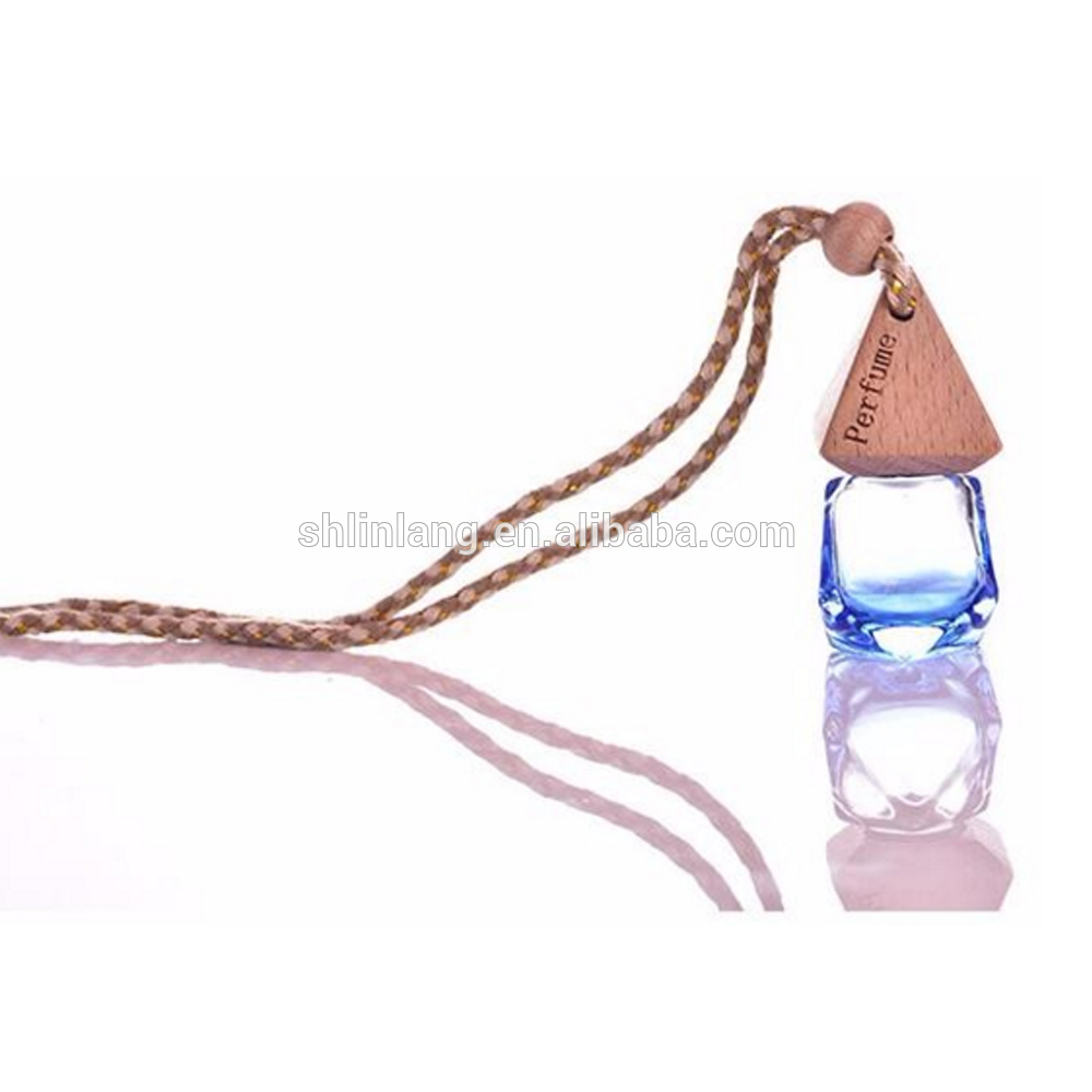 shanghai linlang China car hanging air freshener glass perfume bottle with wooden cap