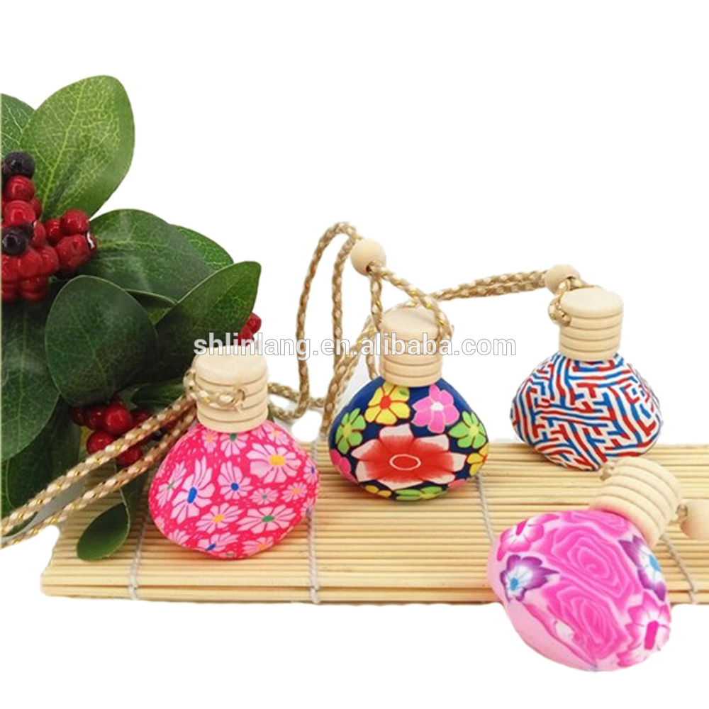 shanghai linlang 5ml clear color round hanging rope wooden cap glass car perfume bottle