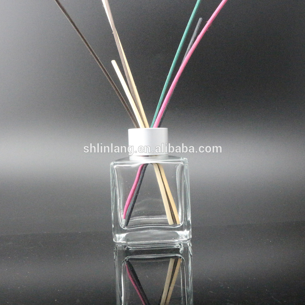 shanghai linlang Square and Empty Aroma reed diffuser Home Fragrance Diffuser Glass Bottles Factory