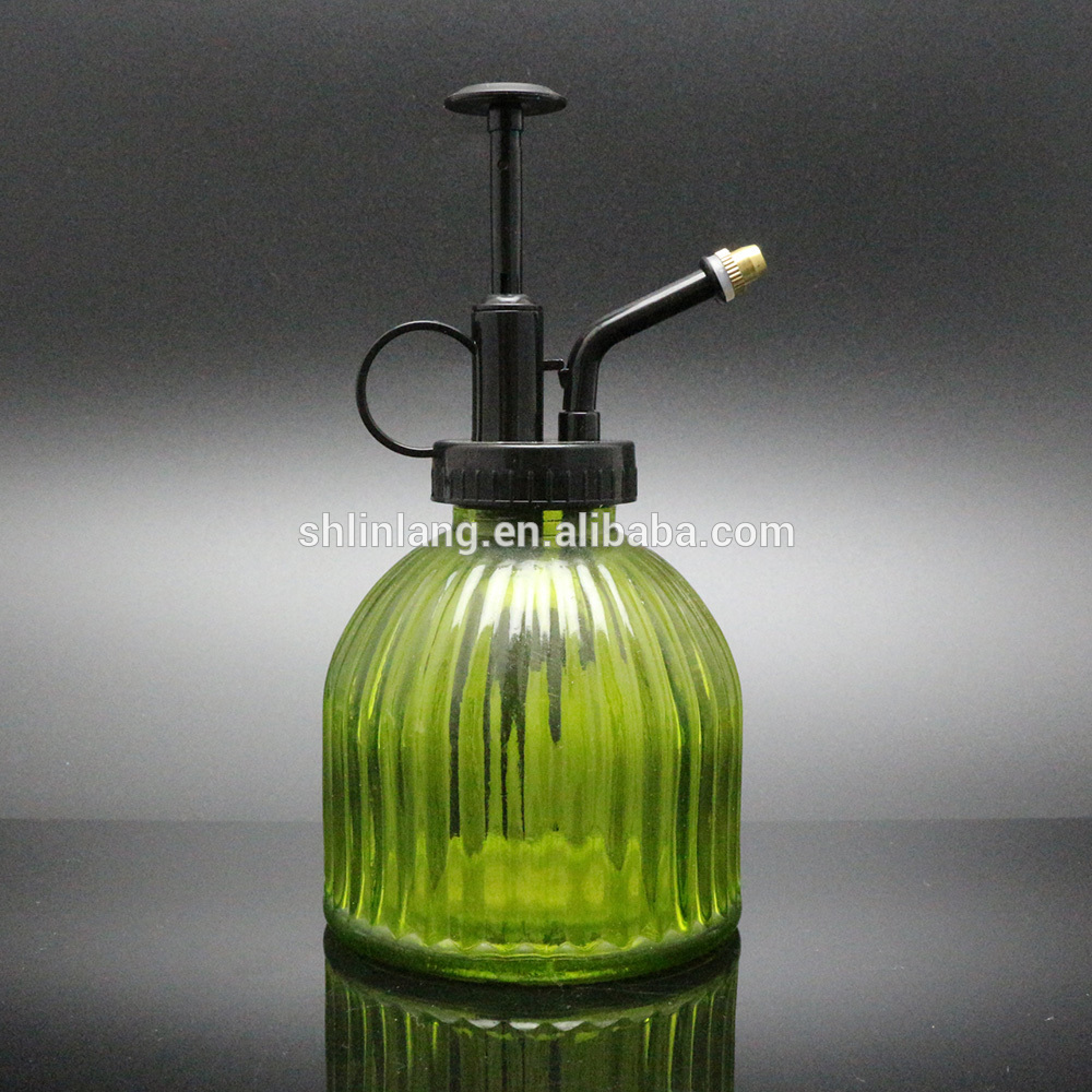 Hot sell green color decorative glass vase