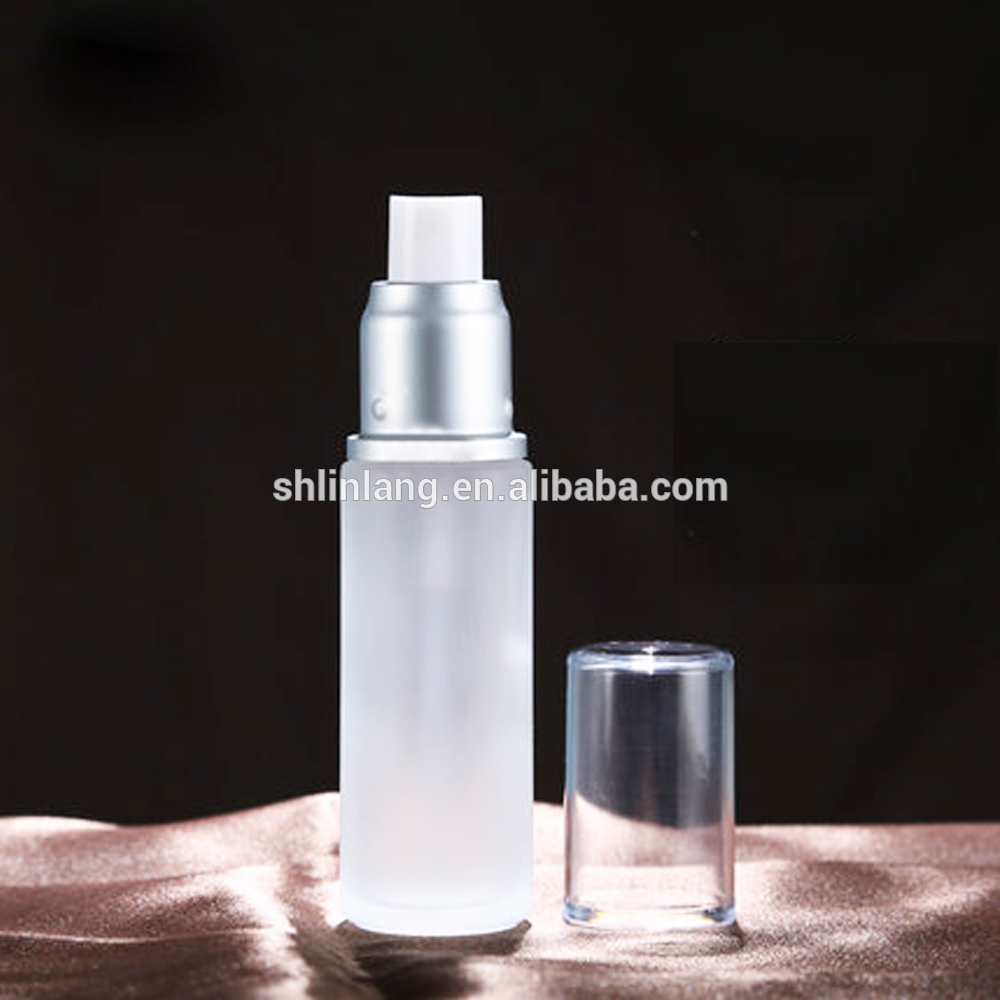 ポンプ200mlのガラス製化粧品のボトルを持つ上海linlang 200ミリリットル白曇りガラスクリームボトル