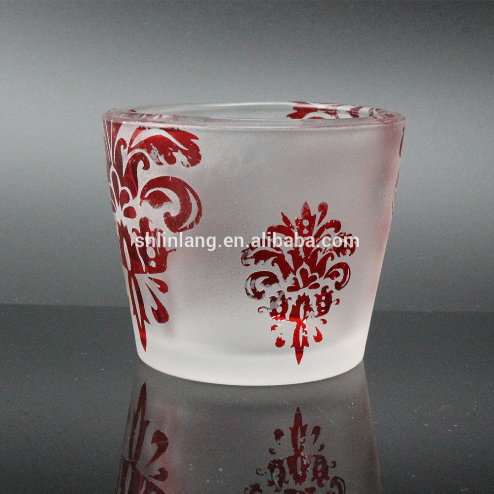 factory Outlets for Empty Squeeze Bottle - frosted white glass candle holder with flower pattern – Linlang