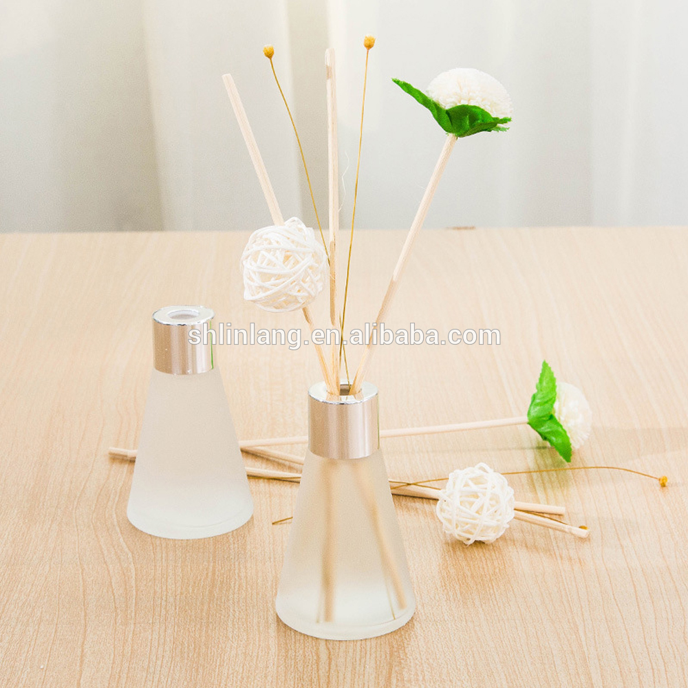 Top Quality Small Glass Honey Jar - shanghai linlang China Factory Round frosted reed diffuser glass bottle aroma diffuser bottle with lid – Linlang