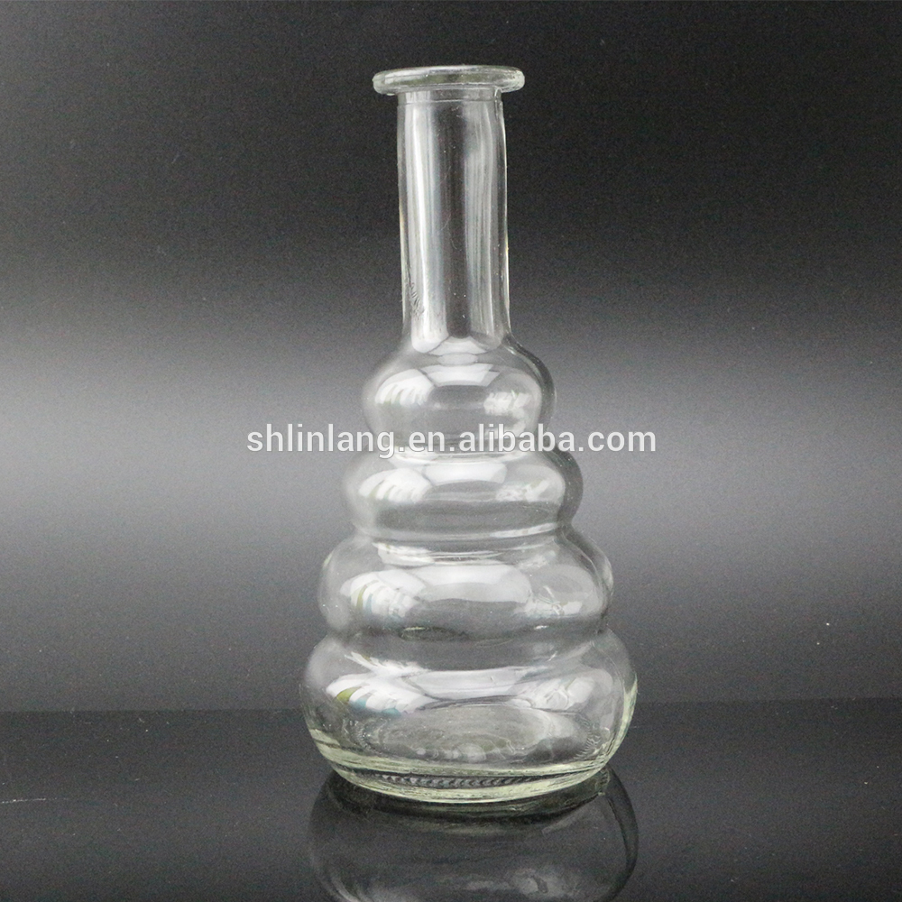 Short fancy shape glass vase