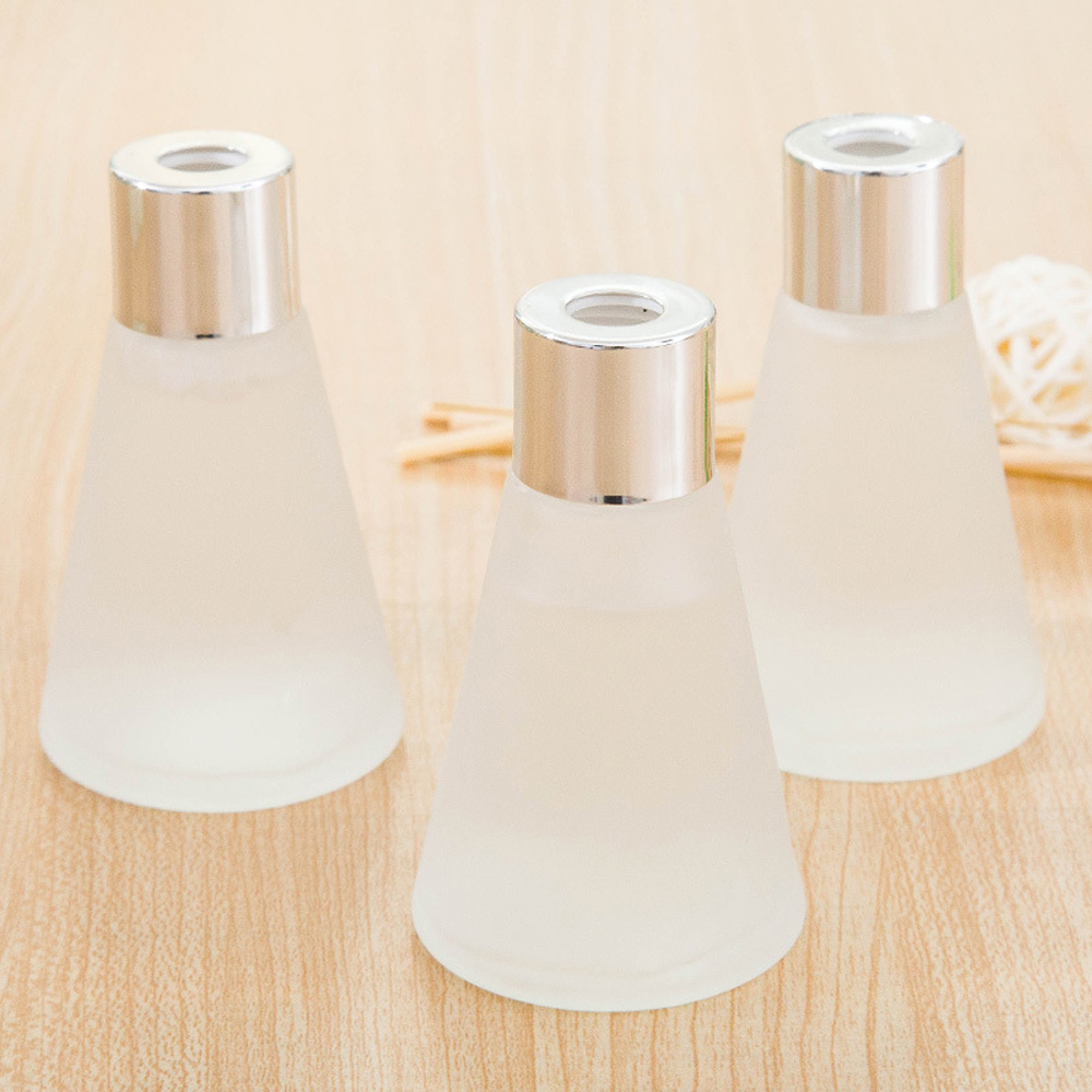 Glass material clear 200ml 150ml 120ml 100ml 50ml reed diffuser frosted glass bottle wholesale with sticks