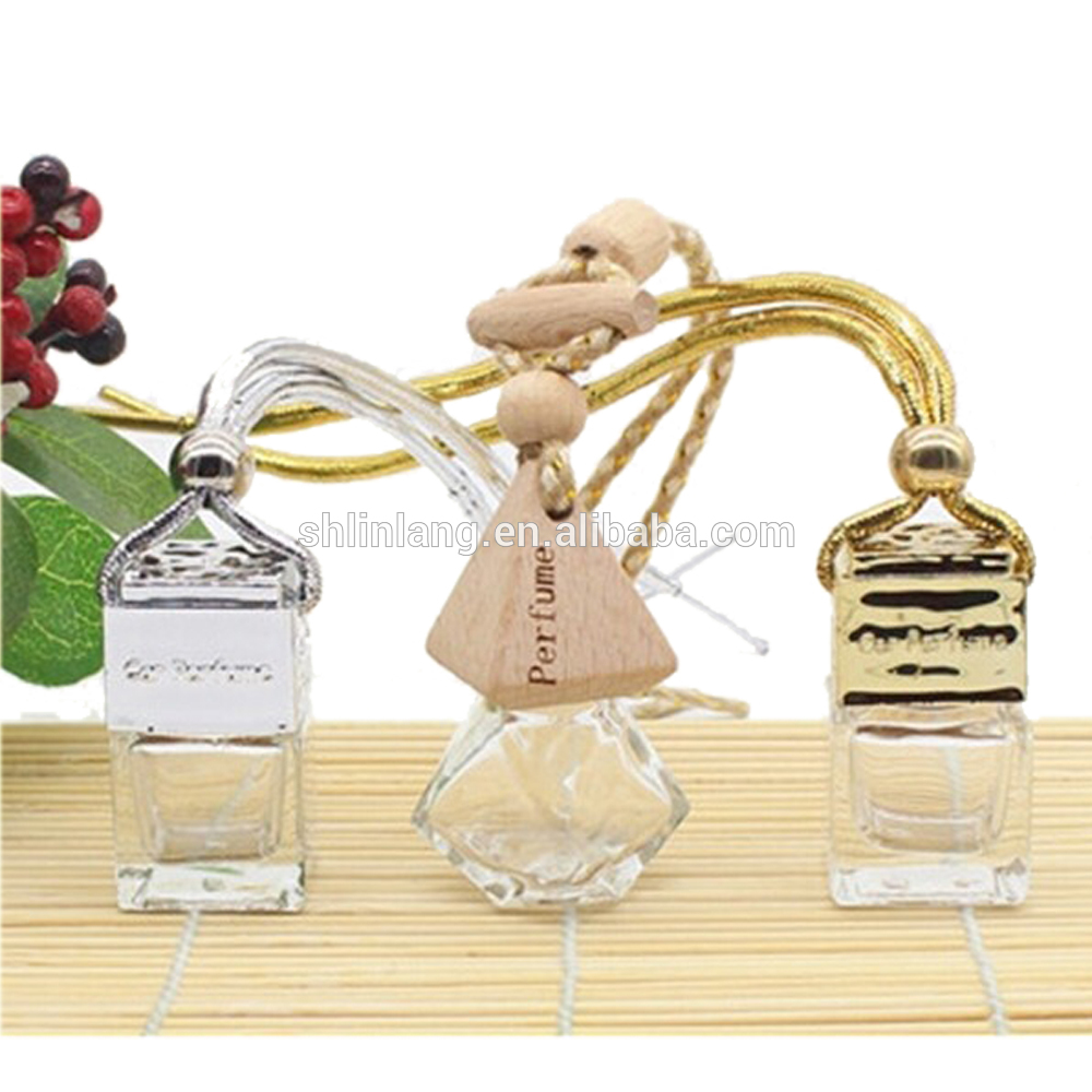 Factory Cheap Container Vessels For Sale - 5ml air freshener car hanging fragrant bottle with wooden cap – Linlang