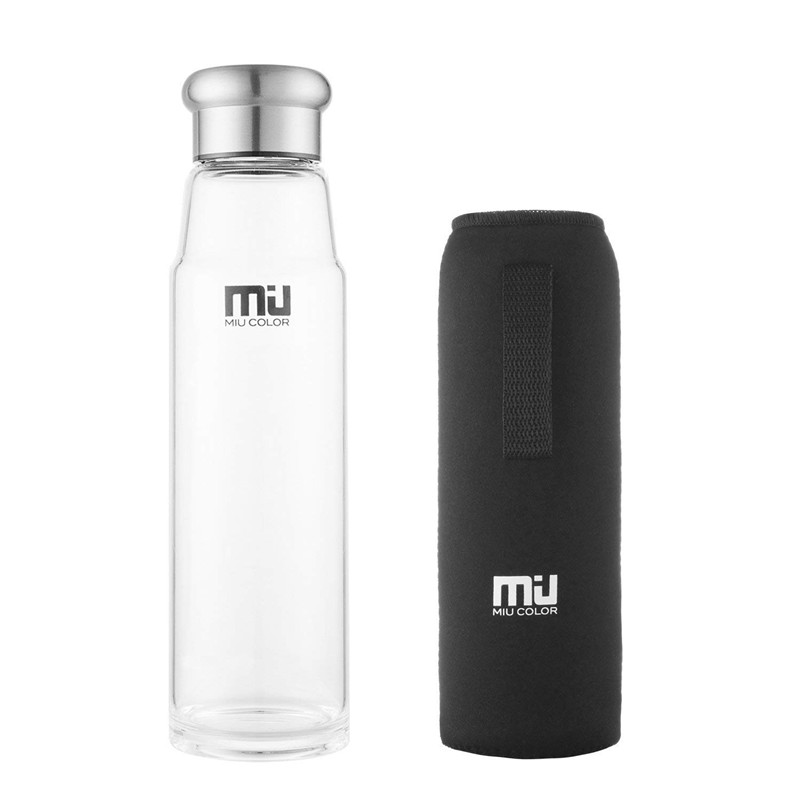 high end borosilicate glass water bottle with sleeve and cap
