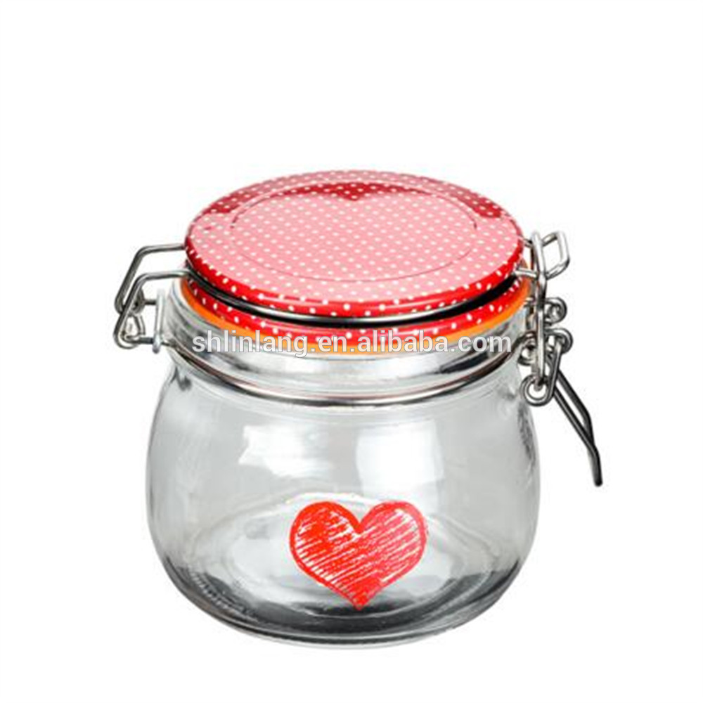 Linlang new design Glass Food Jars Container with clip with heart design