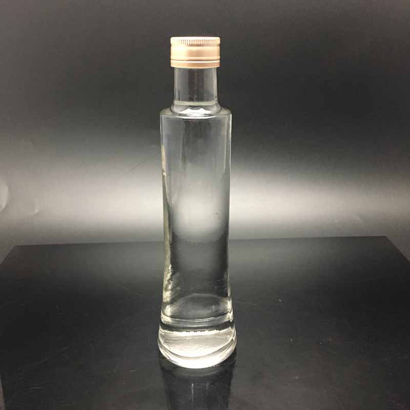 Botella de cristal transparente 200ml largo y delgado, con tapas de aluminio de oro para el vino bebida de zumo