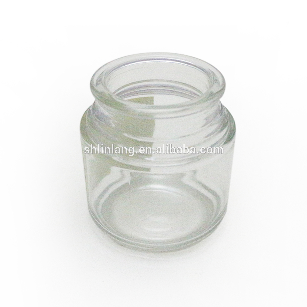 sklo skladování sklenic skleněné svíčky nádoby s víky