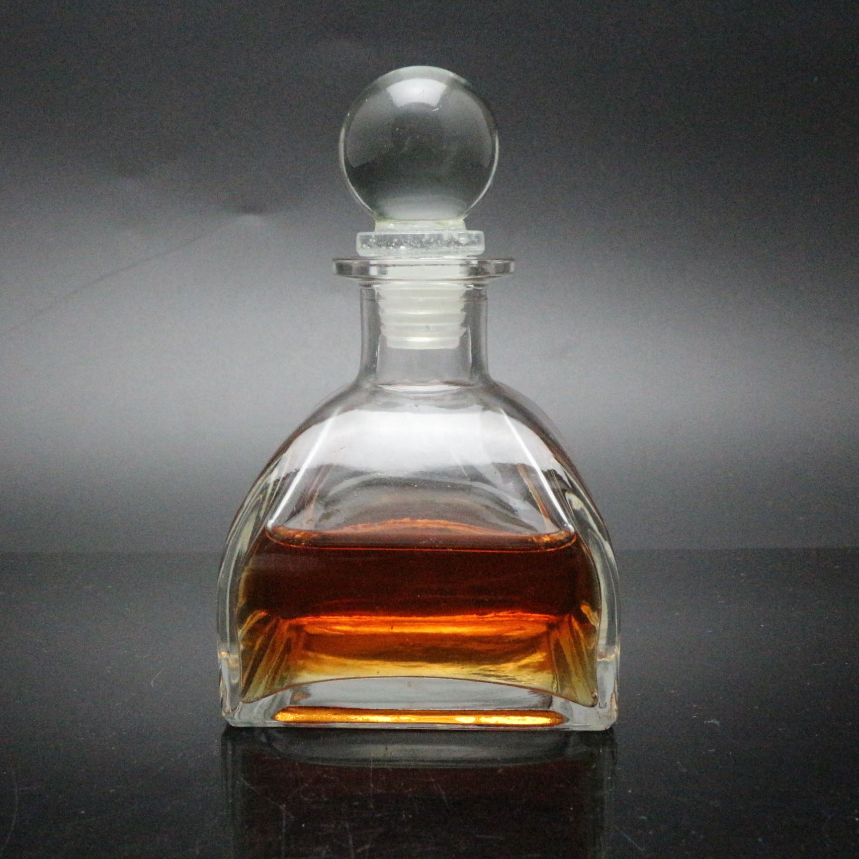 Square Reed Diffuser Bottles Glass 100ml Silver Cap and Free Reeds