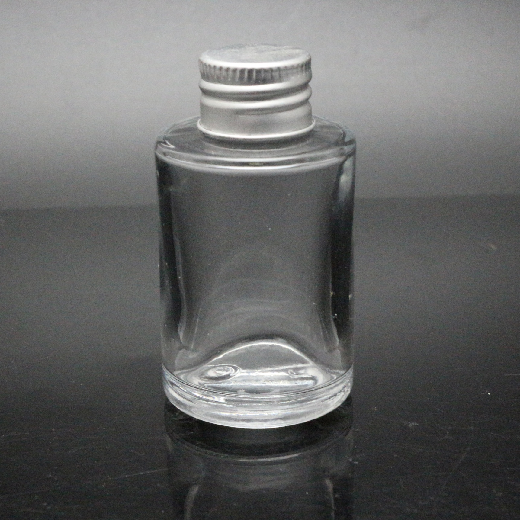 6,5 9cm Runde Plain Duftöl Diffusor Flasche und Deckel 100ml 120ml