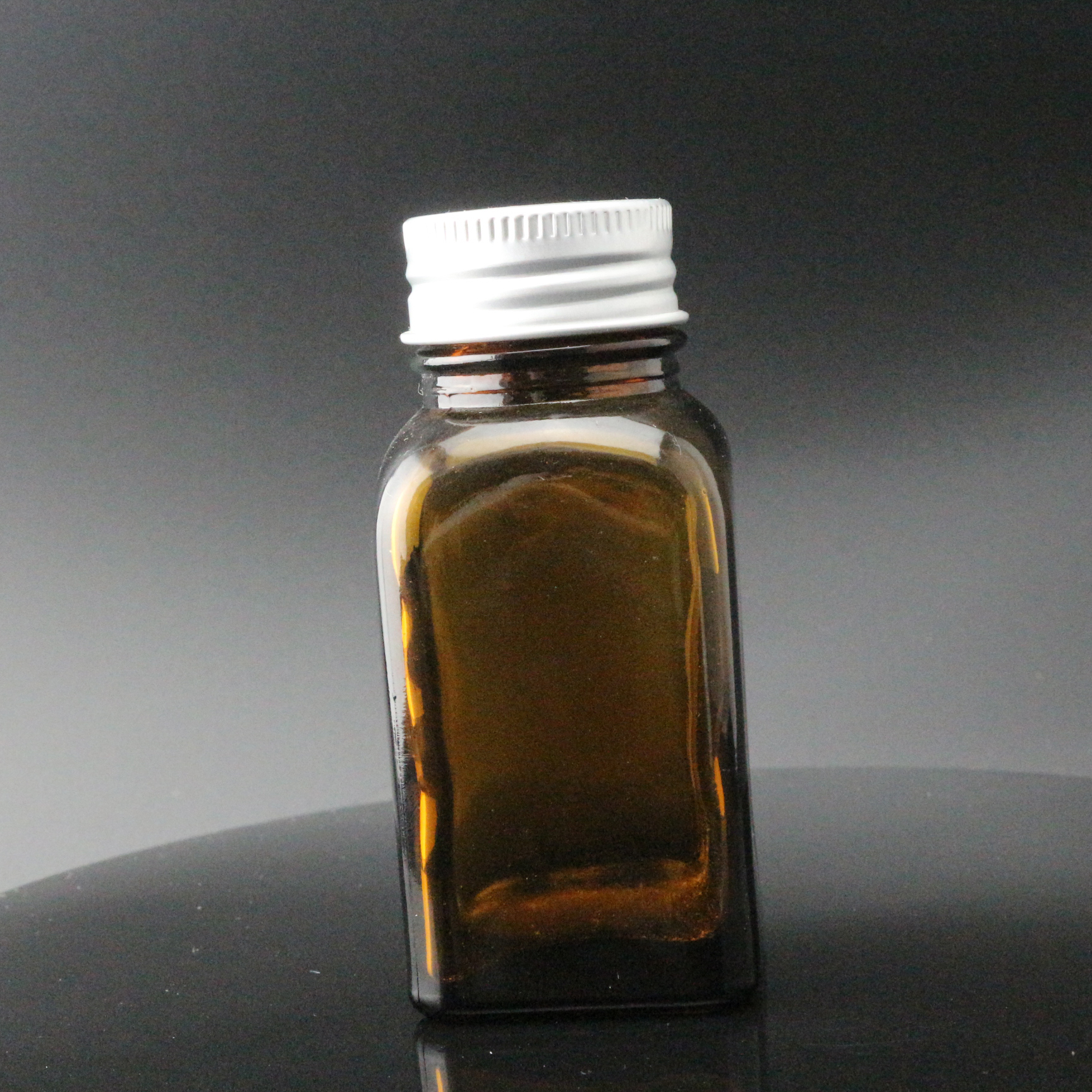 Factory Price For Glass Caviar Jar - 1oz 2oz 4oz 6oz 8oz 1/2 oz 12oz 16oz amber french square glass bottle with Black Cap – Linlang