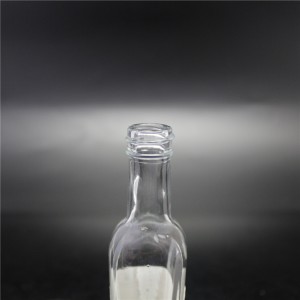pabrik shanghai penjualan langsung botol saus kaca bening dengan tutup plastik